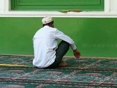 -艾提尕尔清真寺