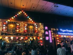 门面-大头虾越式风味餐厅(光明广场店)