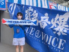 -上海体育场