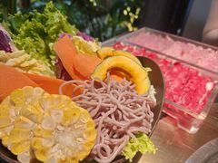 -菌自由丨野生菌火锅特色庭院餐厅(丽江古城店)