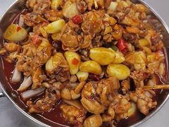 牛蛙爱上虾-小民大排档(光谷店)