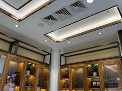 -回瑞眼镜·蔡司·依视路官方授权店(广益路万达店)