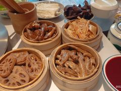 -卤校长重庆火锅(国兴店)