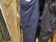 -优衣库(唐山爱琴海购物公园店)