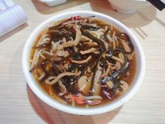 海带肉丝压豆面-小-东方削面(操场城街店)