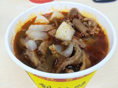 招牌牛杂粉-江三王记牛杂馆(总店)