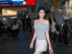 -观音桥步行街