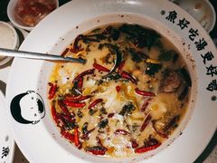 -江渔儿酸菜鱼(奥园广场金发购物中心店)