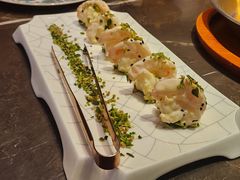 -海派悦庭·海胆烧麦·新融合菜(凯德广场店)