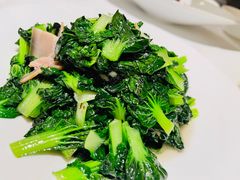 -HOMES上海本帮菜(襄阳公园店)