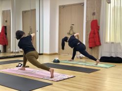 -亦美瑜伽·普拉提