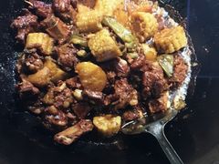 -鱼窝棚柴火铁锅炖(富山屯店)