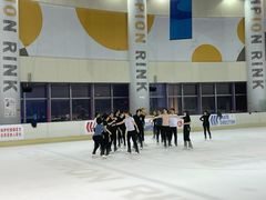 -冠军冰场CHAMPION RINK(百联又一城店)