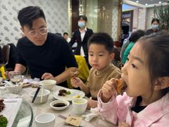 -轩记海鲜餐厅·四十五年老字号·经典粤菜(西区彩虹店)