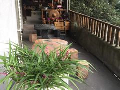 大理石餐桌-根艺饭铺(二十年老店)