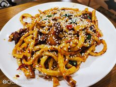 -怡妮新疆风味餐厅(东江湾路店)