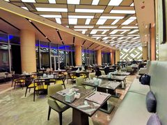 大堂-前海华侨城JW万豪酒店·都会尚膳自助餐厅·牛排海鲜酒水畅飨