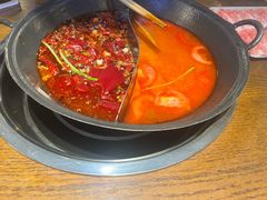 -萍姐火锅·公路夜市(武汉首店)