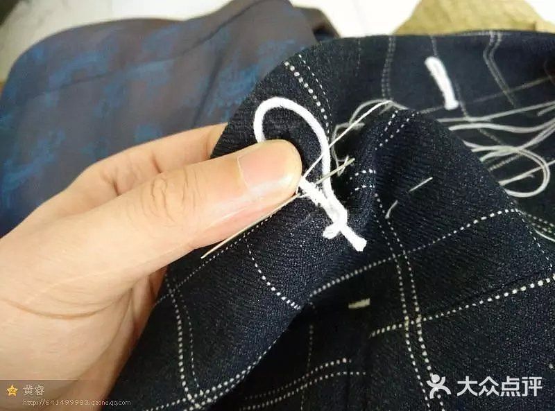 西装手工锁眼的灵动魅力