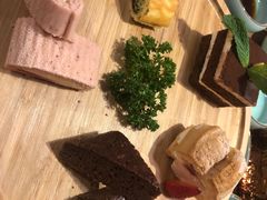 -礼舍·和牛火锅·烤肉·料理餐厅(华茂店)