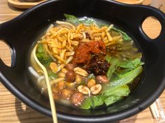 -桂在香知桂林米粉(红博中央公园店)