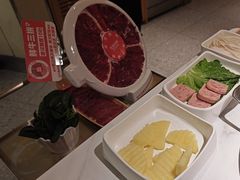 -左庭右院鲜牛肉火锅(南通CBD大有境店)
