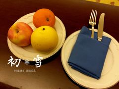 -深圳富苑皇冠假日套房酒店