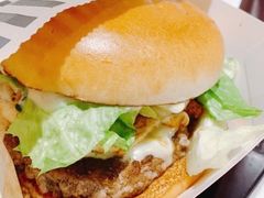 -麦当劳(宝山大厦店)
