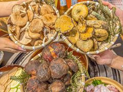 -阿山卓·野生菌火锅·纳西火塘烤肉