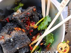 -黑色经典臭豆腐·湖南特产(坡子街店)