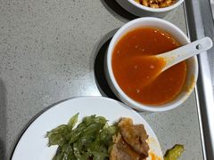 -海底捞火锅(让胡路万达店)