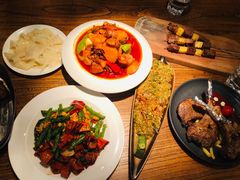 -阿里家·新疆烤肉酒場 by MIG