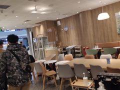 大堂-奈雪的茶(市百一店)