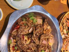 -休记光头香辣蟹干锅(绵竹店)