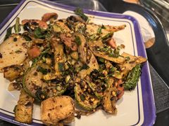 边境大炸荟-云阿蛮云南生烫牛肉米线(奉贤路店)