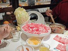 -幸福里四季火锅店
