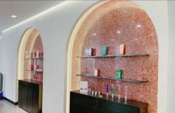 -SWANK SALON