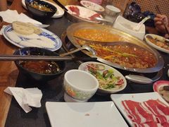 -沸炉重庆老火锅(军事博物馆店)