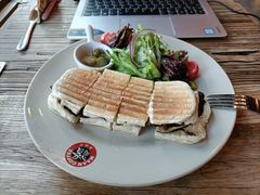 牛肉帕尼尼-漫咖啡 (CCPAPK店)