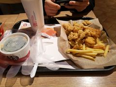 -肯德基(叠彩店)