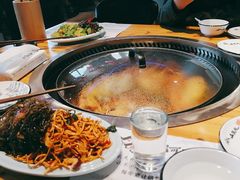 -山里屯铁锅炖·东北菜(康桥店)