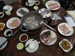 -正能量脆肉鲩火锅