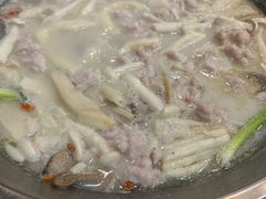 -老来福·非遗酸汤兔(凯旋路店)