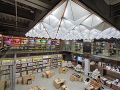 -新华书店(市民中心店)