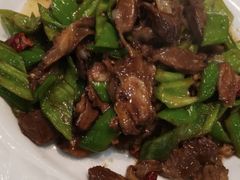 尖椒护心肉-于员外饭庄