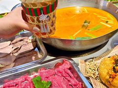 -王奋斗贵州酸汤牛肉火锅