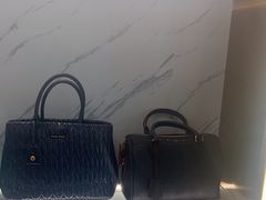 -聚云奢二手奢侈品黄金手表包包回收·中古店(中福城店)