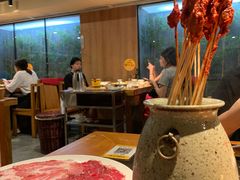 -潮火锅·麻辣牛肉火锅(观音桥方圆·LIVE店)