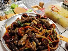 -喜悦小串丹东小黄牛海鲜烧烤大排档(民主广场店)