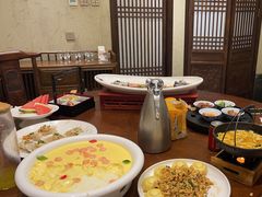 -唐山宴百姓府邸院落中餐